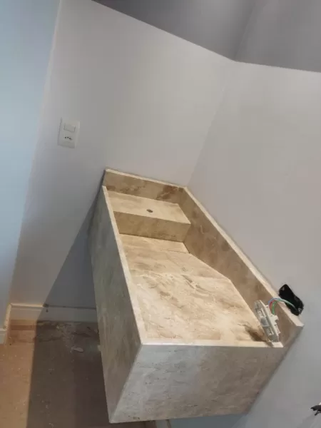 Serviços de Travertino